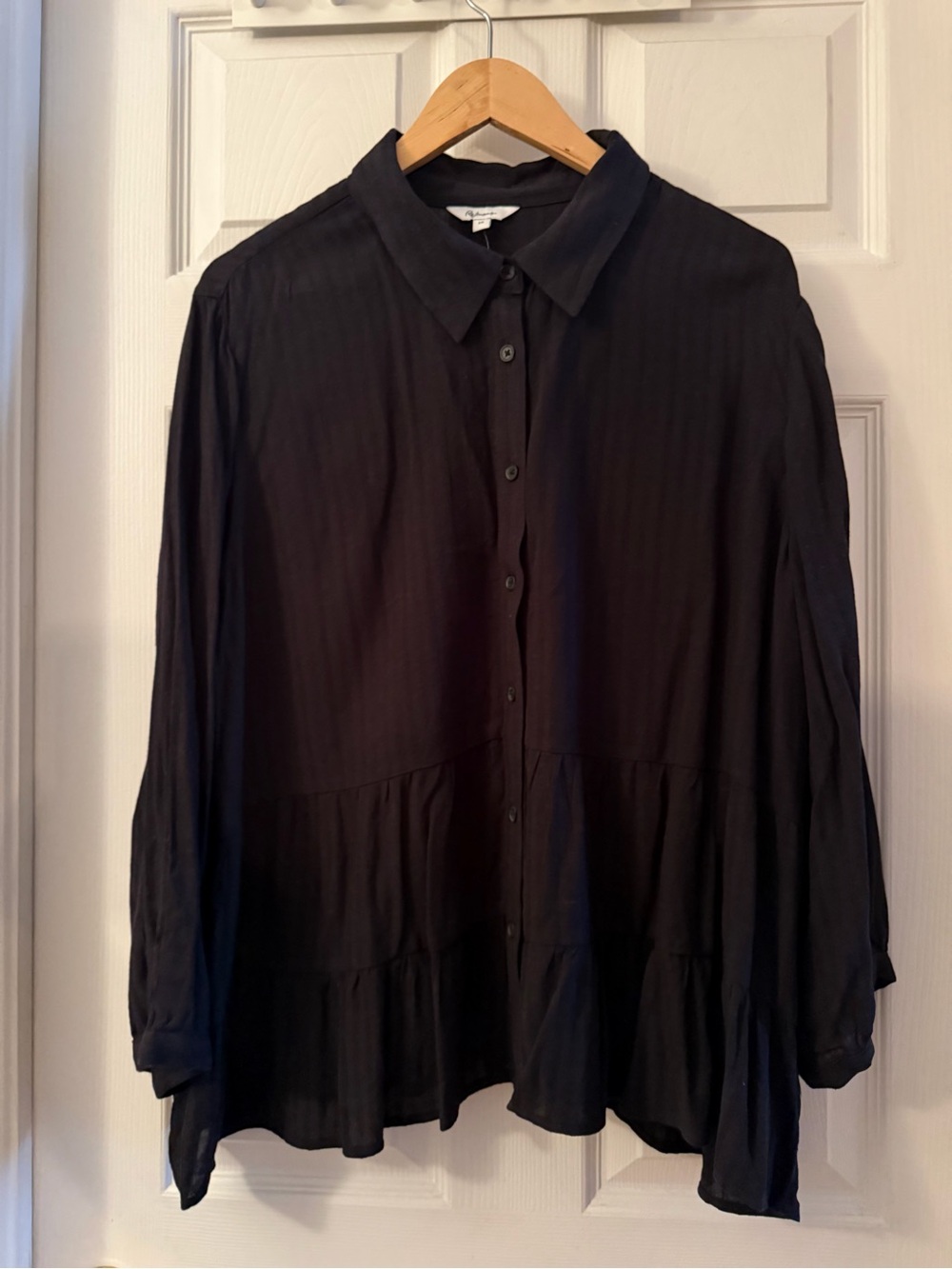 Women’s Button-Front Long-Sleeve peplum Blouse - Black, size 2X NWT